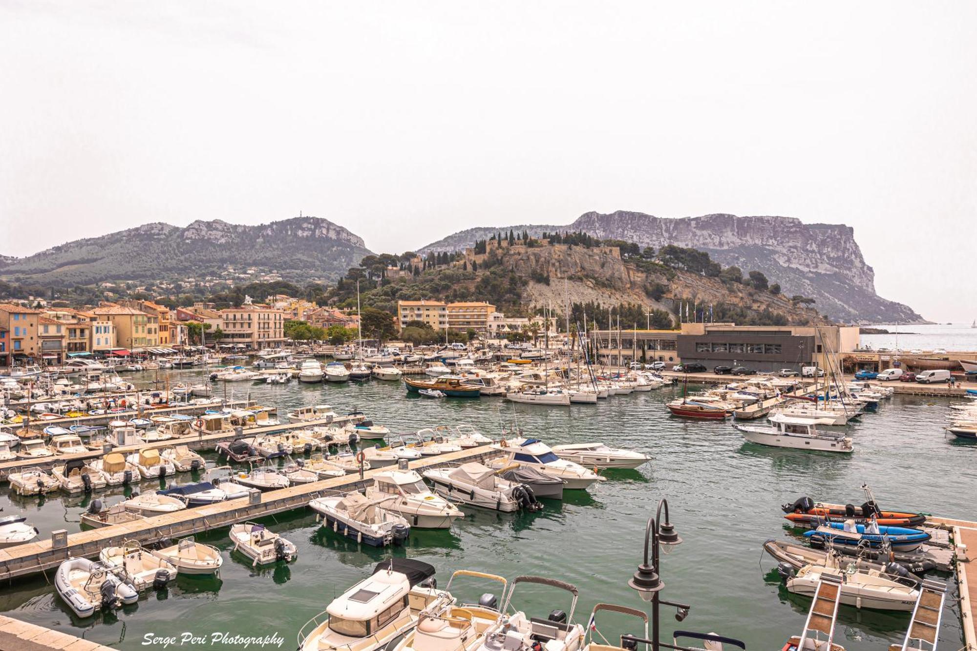 Hotel Le Golfe Cassis Exteriör bild